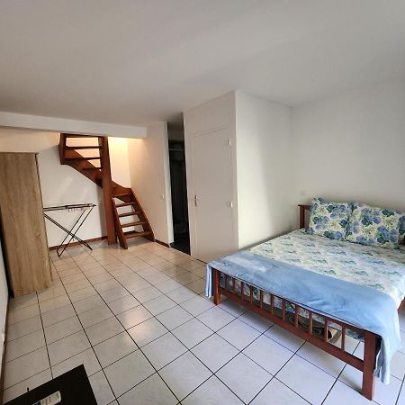 Appartement Cosy En Duplex Avec Jardin Et Cuisine A Trianon Noumea Luaran gambar